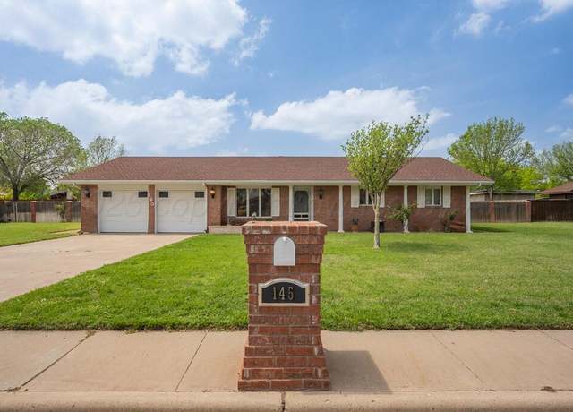 Property at 145 N Kingwood St, Hereford, TX 79045, 3 beds, 2 baths