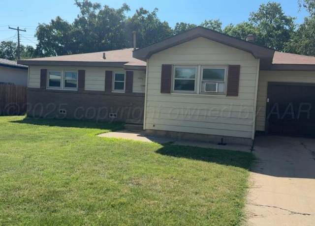 Property at 2006 Colgate Dr, Perryton, TX 79070, 2 beds, 1 bath