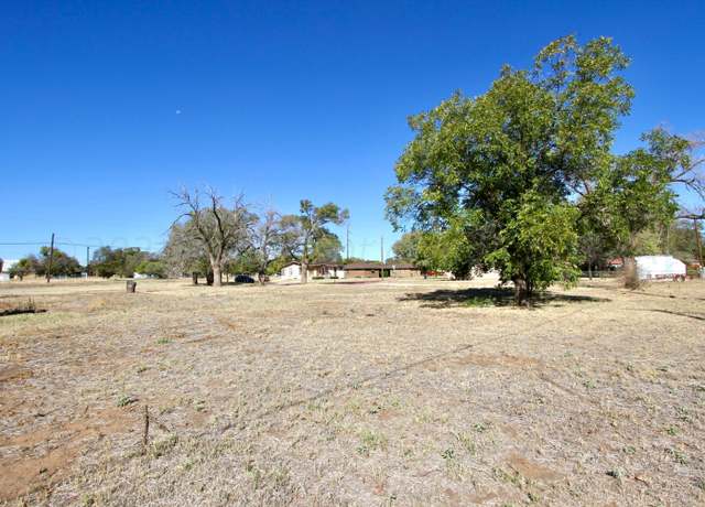 Property at Dallas St, Wellington, TX 79095