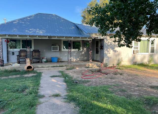 Property at 513 Commerce St, Mclean, TX 79057, 3 beds, 2 baths