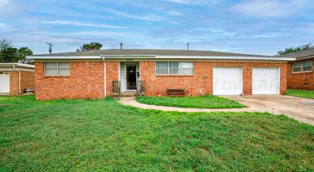 Photo of 2125 N Dogwood Ln, Pampa, TX 79065