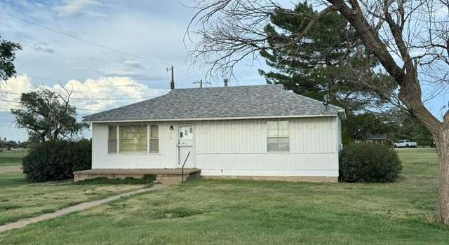Photo of 110 N 14th St, Vega, TX 79092