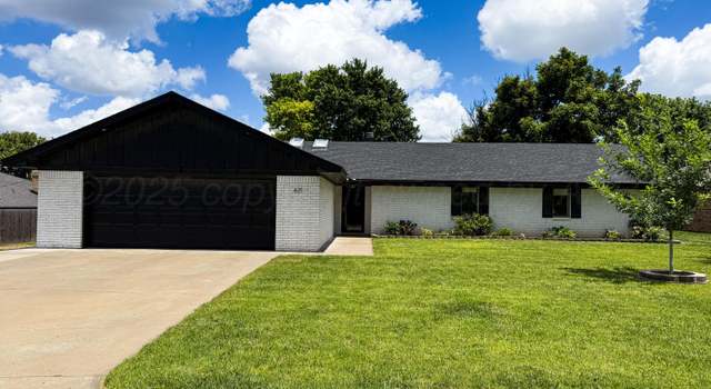 Photo of 621 Hillshire St, Borger, TX 79007