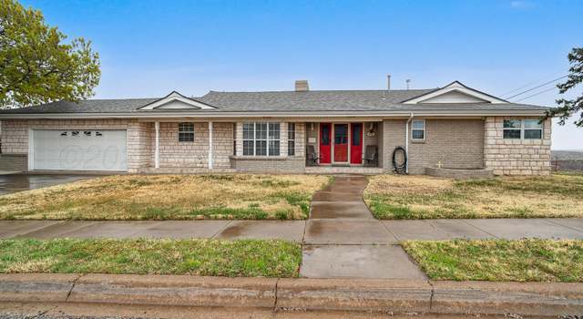 Photo of 405 Dogwood St, Borger, TX 79007