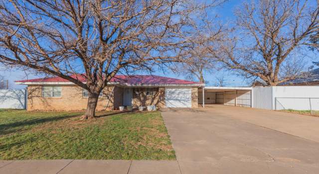 Photo of 301 N Armstrong Ave, Tulia, TX 79088