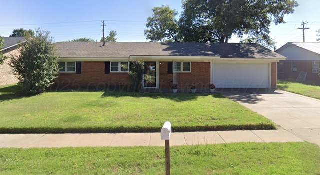 Photo of 1902 Palo Duro Dr, Memphis, TX 79245