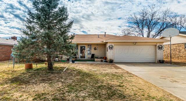 Photo of 707 W Pine St, Dimmitt, TX 79027