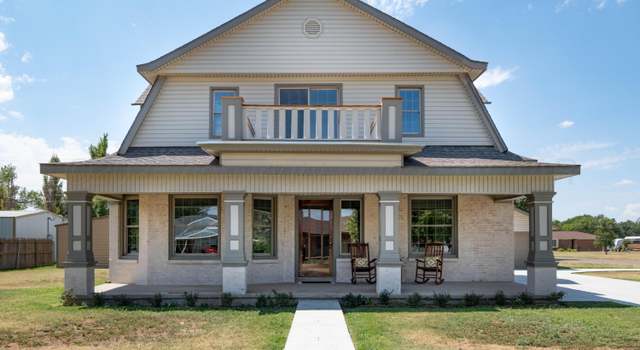 Photo of 1111 Charles Ave, Panhandle, TX 79068