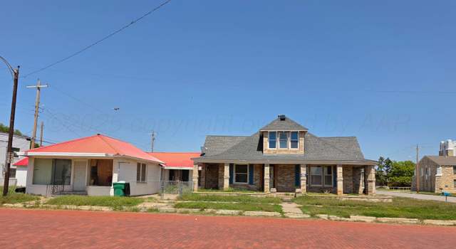 Photo of 115 Avenue C NE, Childress, TX 79201