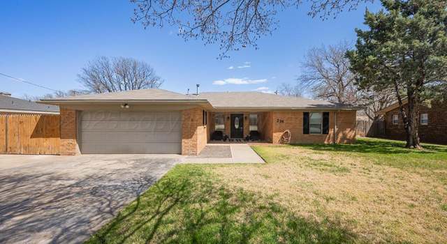 Photo of 238 Douglas St, Hereford, TX 79045