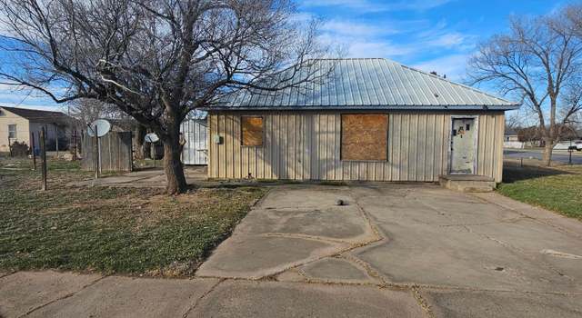 Photo of 121 Avenue A, Hereford, TX 79045