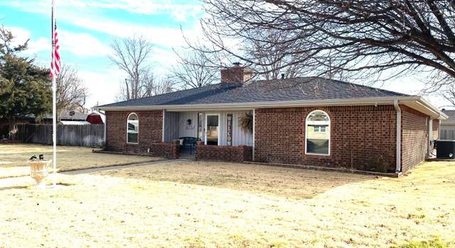 Photo of 400 Mustang St, Fritch, TX 79036