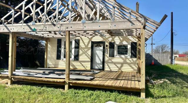 Photo of 900 S Ridgeland Ave, Fritch, TX 79036