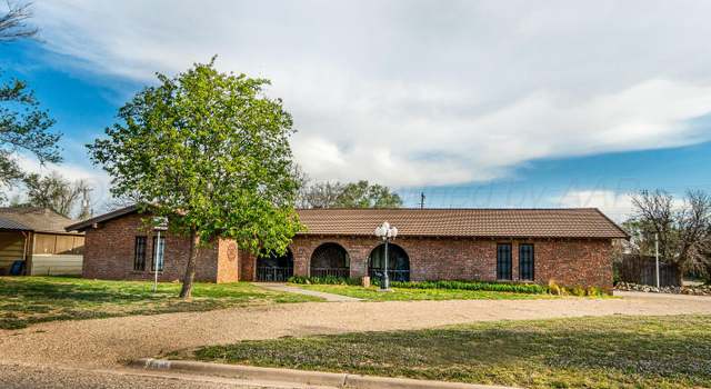 Photo of 300 Ave F, Hart, TX 79043