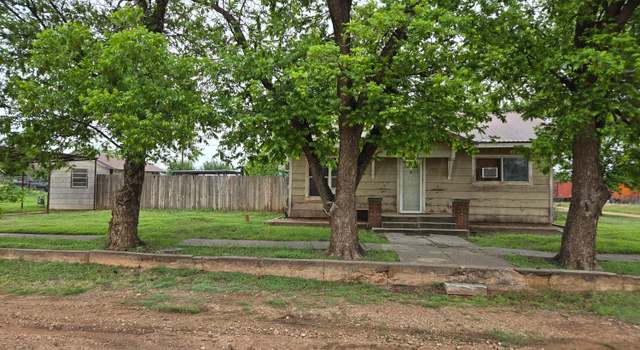Photo of 1604 Garrett St, Paducah, TX 79248