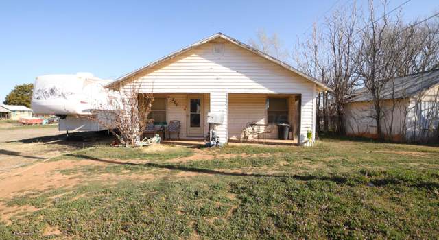 Photo of 307 E 11th St, Shamrock, TX 79079
