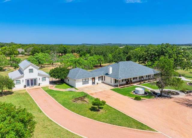 Property at 411 Emerald Loop, Fredericksburg, TX 78624, 4 beds, 2.5 baths