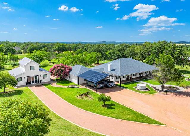 Property at 411 Emerald Loop, Fredericksburg, TX 78624, 4 beds, 2.5 baths