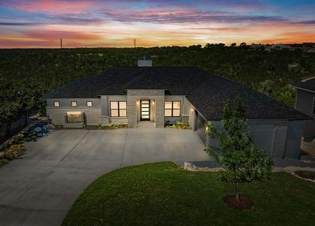 Property at 2089 Summit Crest Dr, Kerrville, TX 78028, 3 beds, 3.5 baths