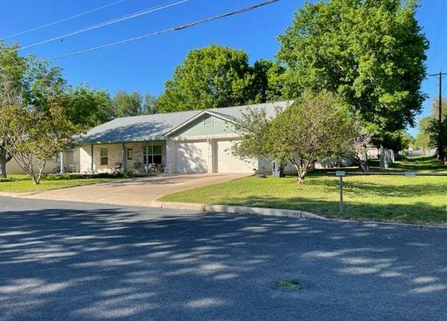 Property at 514 W Hackberry St, Fredericksburg, TX 78624, 3 beds, 2 baths