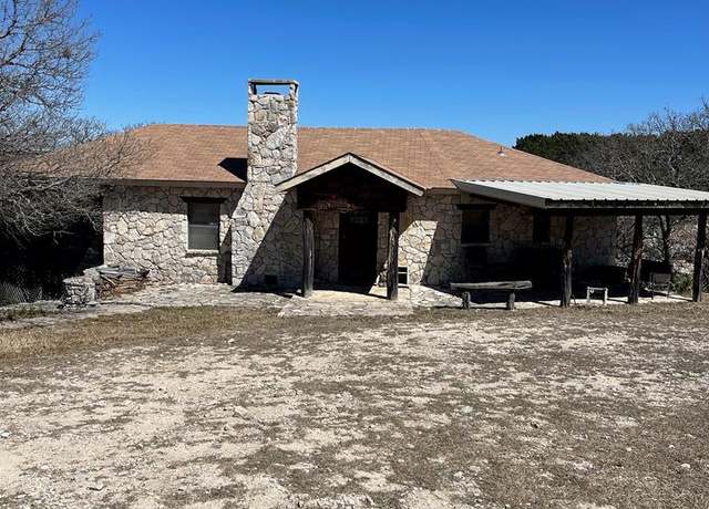 Property at 145 W Crosspatch Dr, Mountain Home, TX 78058