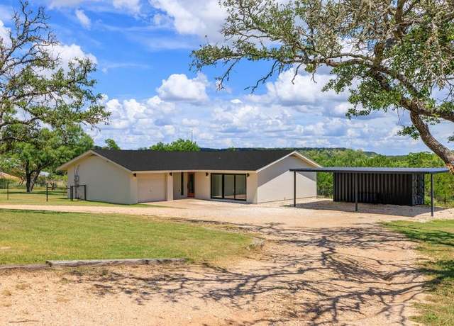 Property at 976 Lower Crabapple Rd, Fredericksburg, TX 78624, 3 beds, 2 baths