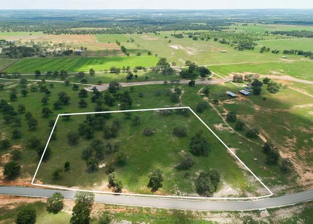 Property at 15 Silas Trl, Fredericksburg, TX 78624