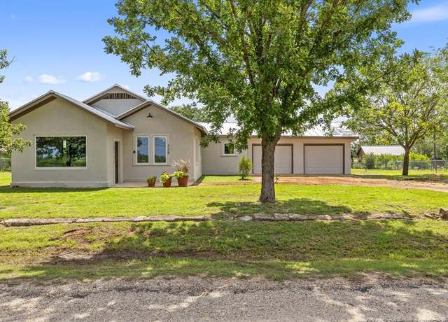 Property at 328 Loring St, Stonewall, TX 78671, 2 beds, 2 baths