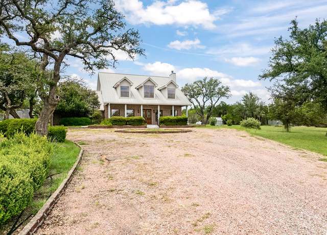 Property at 268 Eichen Strasse, Fredericksburg, TX 78624, 3 beds, 2 baths