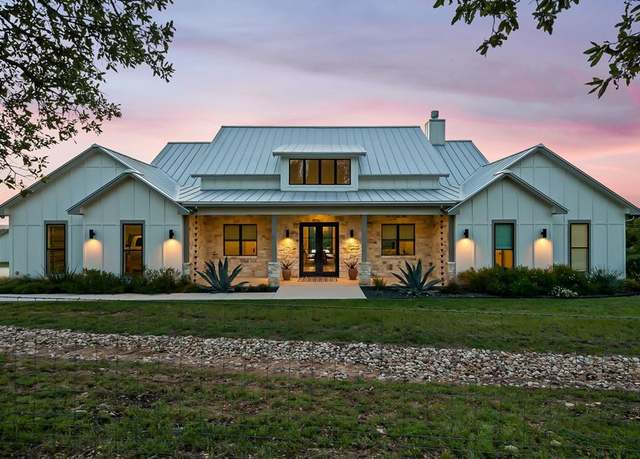 Property at 494 Zufrieden Berg Way, Fredericksburg, TX 78624, 4 beds, 3.5 baths