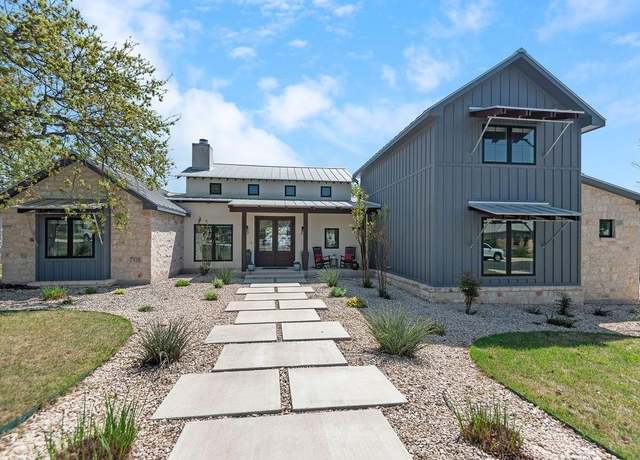 Property at 2235 Stone Mdw, Fredericksburg, TX 78624, 4 beds, 4 baths