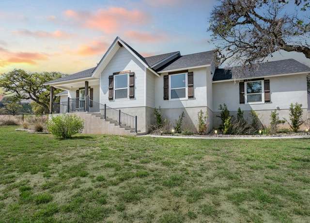 Property at 31 Soaring Eagles Dr, Fredericksburg, TX 78624, 4 beds, 2 baths