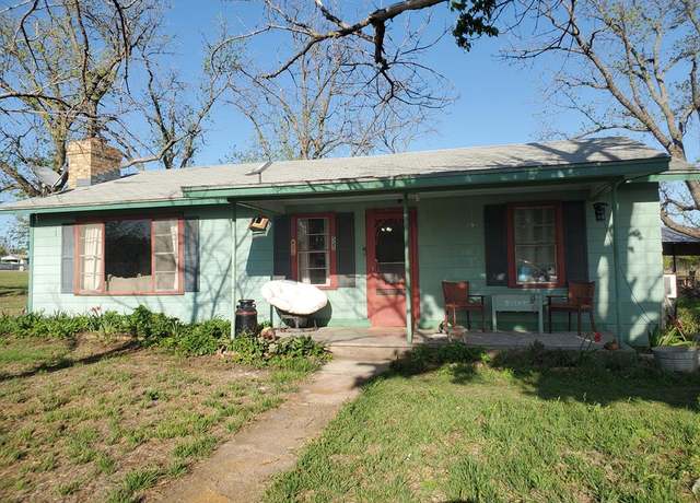 Property at 525 Ranck Ave, Mason, TX 76856, 3 beds, 2 baths