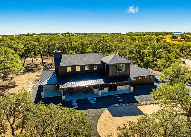 Property at 554 Springfield Rd, Fredericksburg, TX 78624, 2 beds, 2 baths