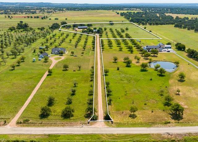 Property at 234 Nelson-rouse Rd, Fredericksburg, TX 78624, 3 beds, 2 baths