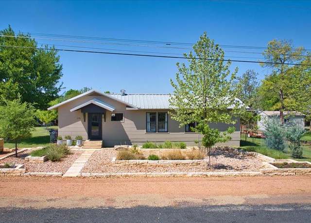Property at 1216 Ritter St, Mason, TX 76856, 2 beds, 1.5 baths