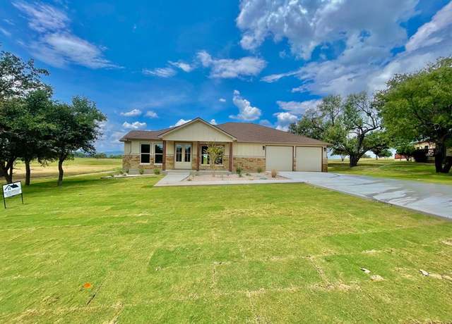 Property at 177 Chesterfield Dr, Llano, TX 78639, 3 beds, 2 baths