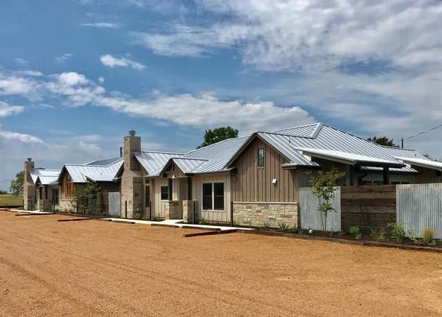 Property at 807 E Highway St #101, Fredericksburg, TX 78624, 1 bed, 1 bath