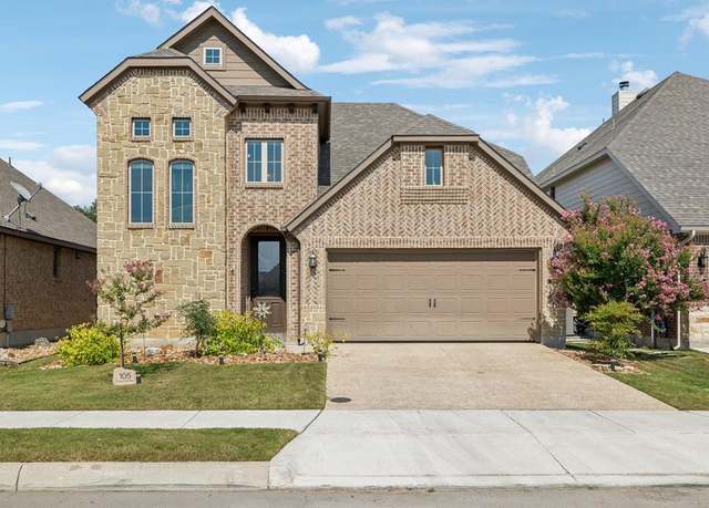 Property at 105 Churchill Rd, Boerne, TX 78006, 3 beds, 3 baths