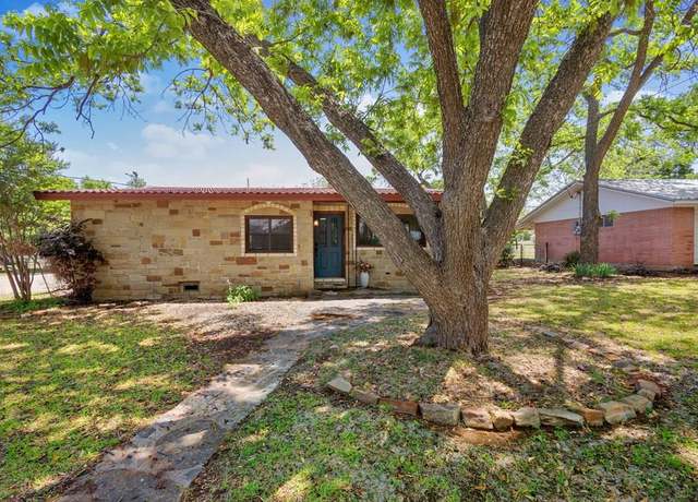 Property at 805 Wheeler St, Mason, TX 76856, 2 beds, 1 bath