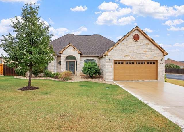 Property at 202 Dudley Way, Fredericksburg, TX 78624, 3 beds, 2.5 baths