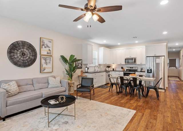 Property at 924 Apple St, Fredericksburg, TX 78624, 3 beds, 2 baths