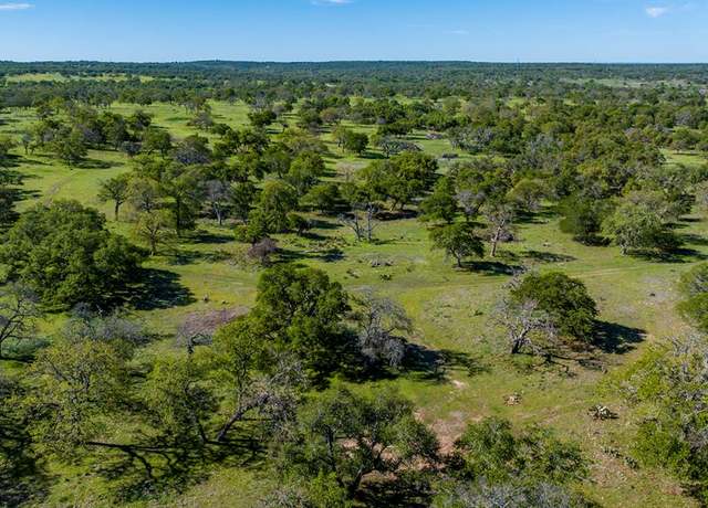 Property at 283 Dally Rd, Fredericksburg, TX 78624