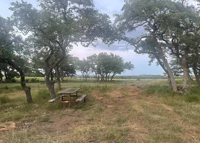 Property at 106 El Nopal Dr, Blanco, TX 78606