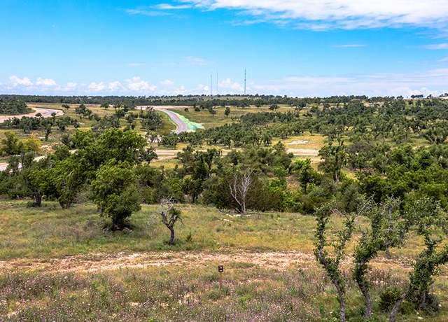 Property at 808 Lagrange Dr, Fredericksburg, TX 78624
