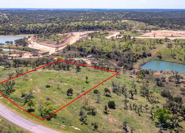 Property at 789 Hagee Dr, Fredericksburg, TX 78624