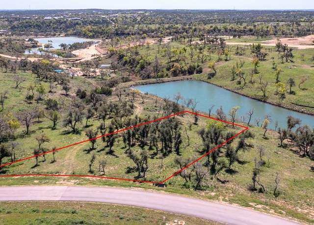 Property at 768 Hagee Dr, Fredericksburg, TX 78624