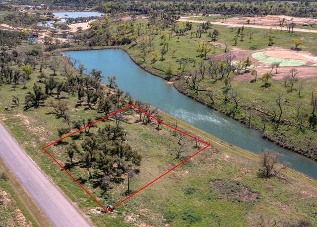 Property at 771 Hagee Dr, Fredericksburg, TX 78624