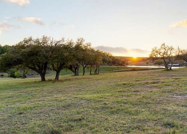 Property at 656 Hagee Dr, Fredericksburg, TX 78624