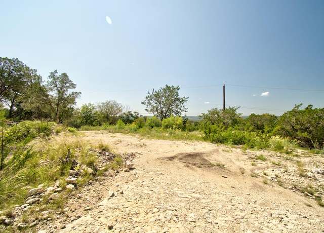 Property at 109 Deer Hill Dr, Ingram, TX 78025